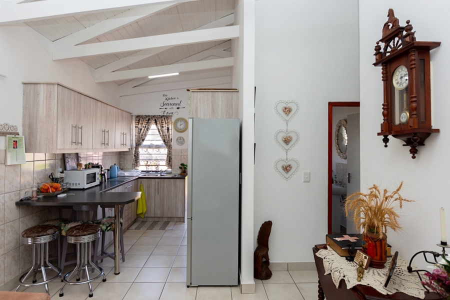 2 Bedroom Property for Sale in Laaiplek Western Cape